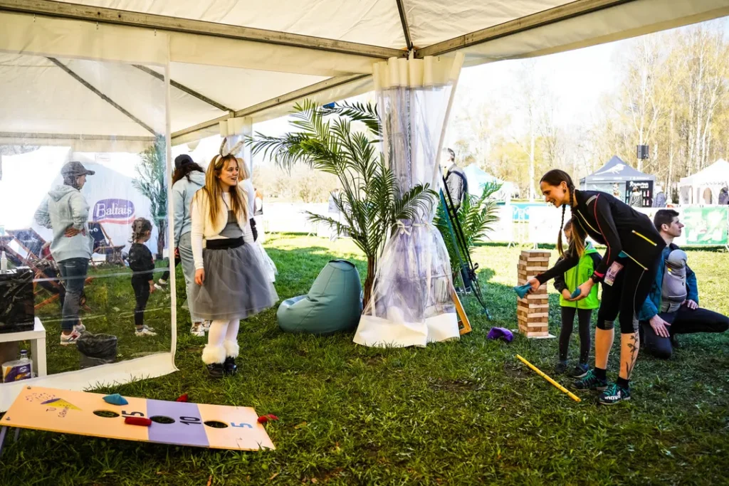 7878D07B-EAD0-49CA-BC4A-8F5E7724E818_1_105_c