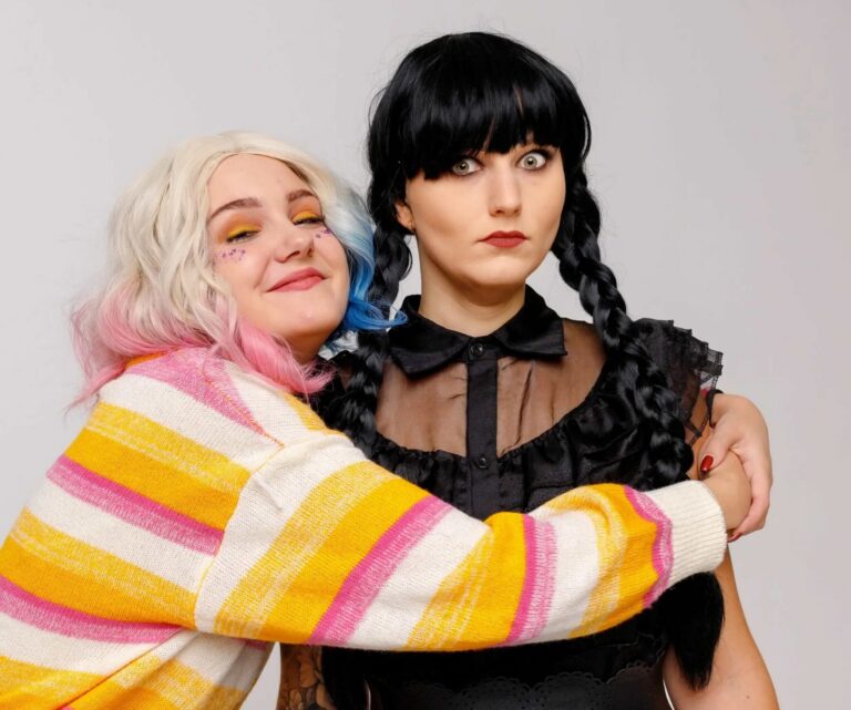 NEVERMORAS AKADĒMIJA_