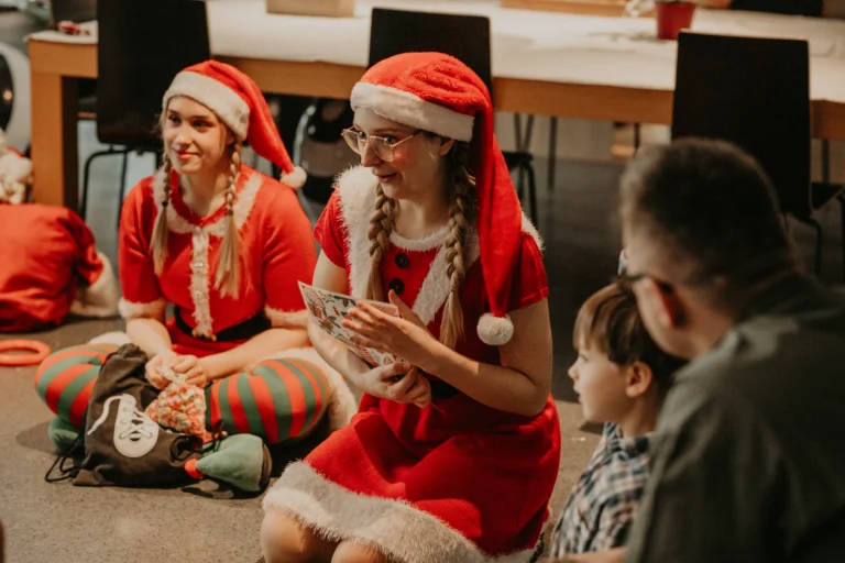 2 Ruķi ar sarkanām kleitām4